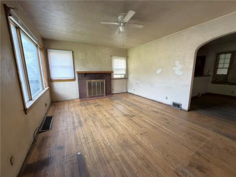 1047 W Main Street Somerset Boro PA 15501