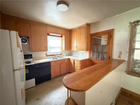 1047 W Main Street Somerset Boro PA 15501