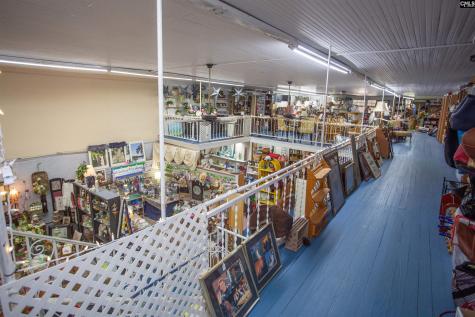 1017 Broad Street Camden SC 29020-0000