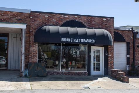 1017 Broad Street Camden SC 29020-0000