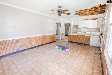 1632 Central Avenue Summerville SC 29483