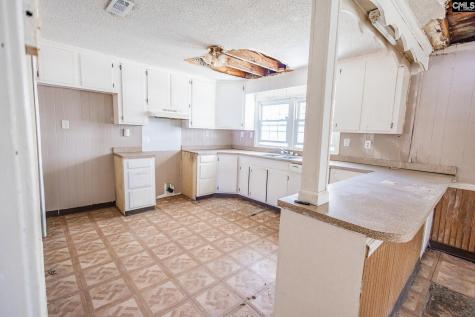 1632 Central Avenue Summerville SC 29483