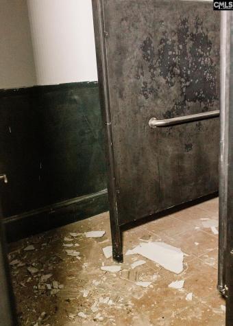 1035 Broad Street Camden SC 29020