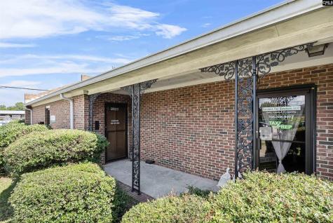 905 W Dekalb Street Camden SC 29020