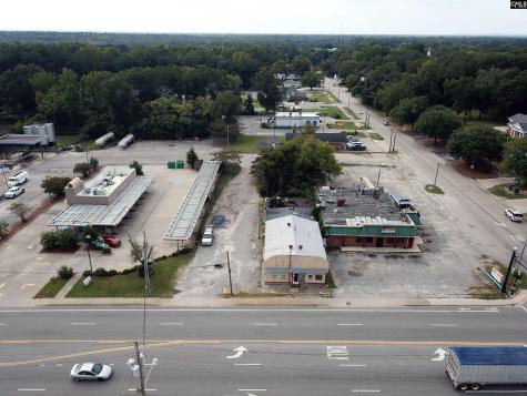 129 E Dekalb Street Camden SC 29020-0000