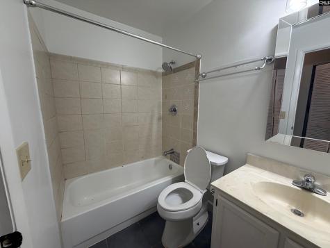 229 Windsor Point Road 4d Columbia SC 29223