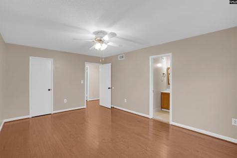 5516 Lakeshore Drive 406 Columbia SC 29206