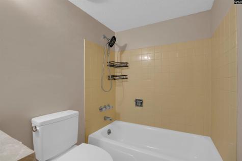 5516 Lakeshore Drive 406 Columbia SC 29206