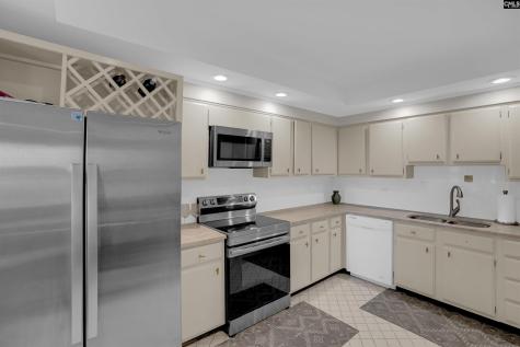 1829 Senate Street 16b Columbia SC 29201-3837