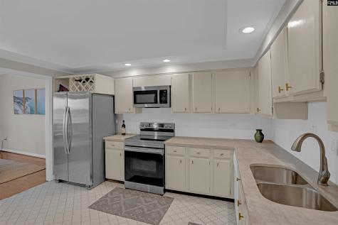 1829 Senate Street 16b Columbia SC 29201-3837