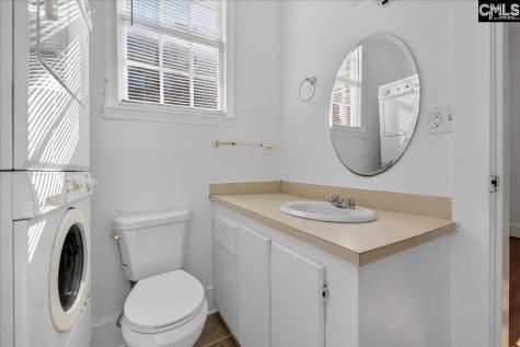 65 Vanderhorst Street F Charleston SC 29403