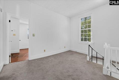 65 Vanderhorst Street F Charleston SC 29403