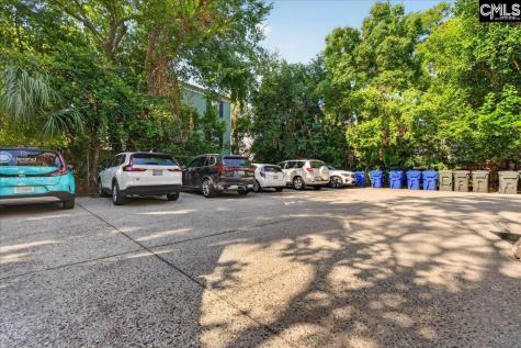 65 Vanderhorst Street F Charleston SC 29403