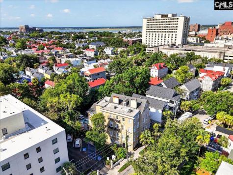 65 Vanderhorst Street F Charleston SC 29403