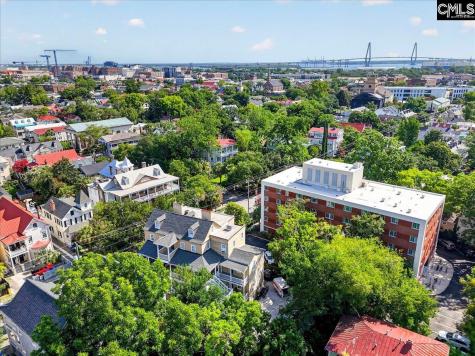 65 Vanderhorst Street F Charleston SC 29403