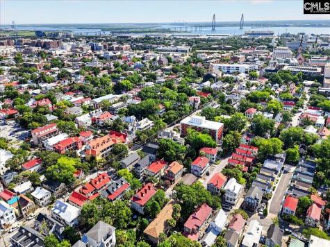 65 Vanderhorst Street F Charleston SC 29403