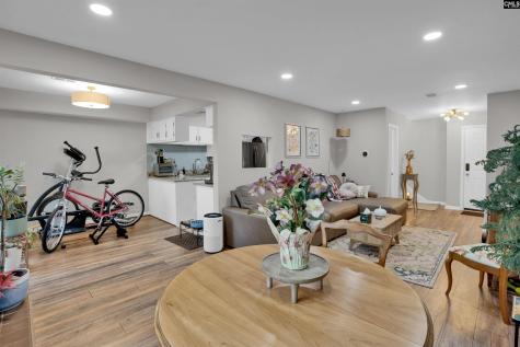 213 Mariners Row Columbia SC 29212