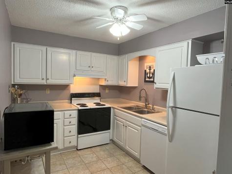 1825 Street Julian Place 15-e Columbia SC 29204-2424