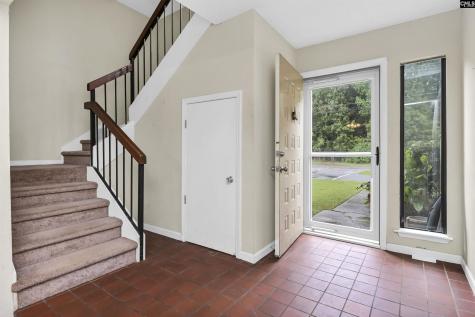 806 Village Lane Columbia SC 29212