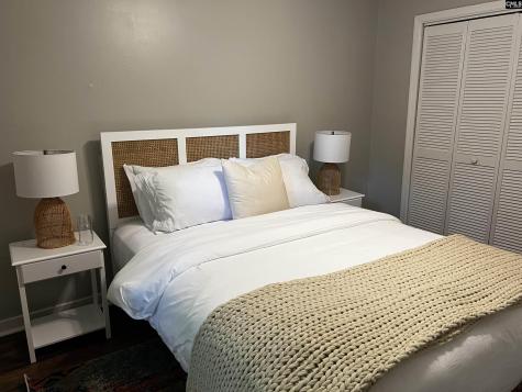 14 Sims Alley Columbia SC 29205-2671