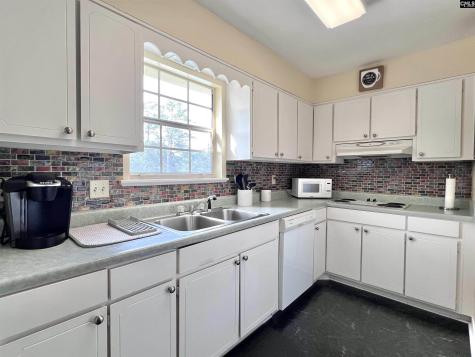3600 Chateau Drive Q233 Columbia SC 29204
