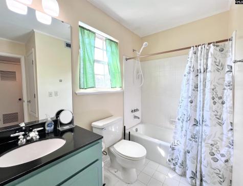 3600 Chateau Drive Q233 Columbia SC 29204