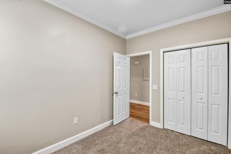 3915 W Buchanan Columbia SC 29206