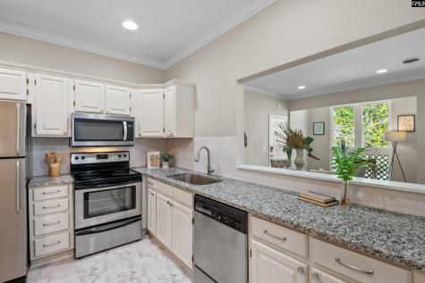 3915 W Buchanan Columbia SC 29206