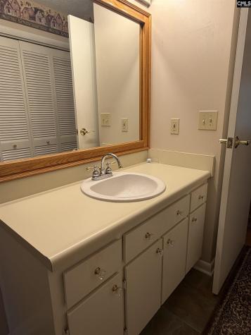 405 Harbison Boulevard 828 Columbia SC 29212