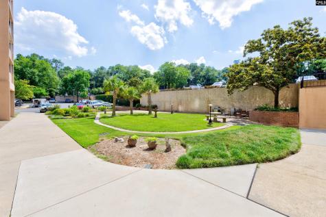 1825 St Julian Place 8-b Columbia SC 29204