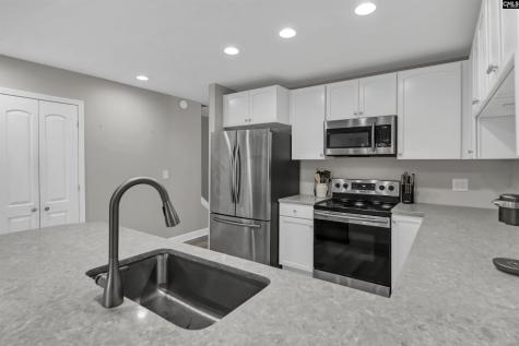 301 Harbor Heights Drive 6d Lexington SC 29072