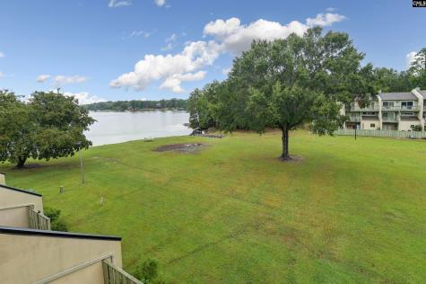 806 Village Lane Columbia SC 29212