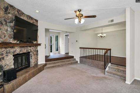 806 Village Lane Columbia SC 29212
