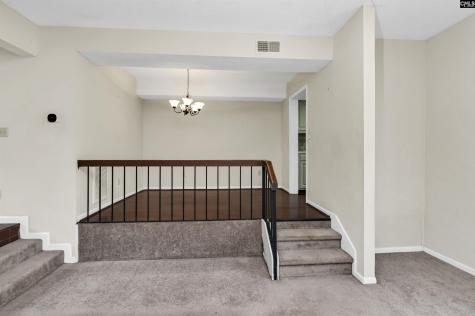 806 Village Lane Columbia SC 29212