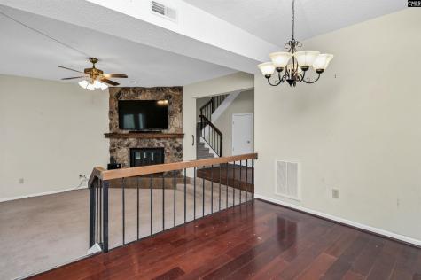 806 Village Lane Columbia SC 29212