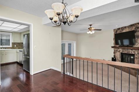 806 Village Lane Columbia SC 29212