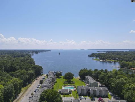 806 Village Lane Columbia SC 29212