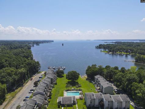 806 Village Lane Columbia SC 29212