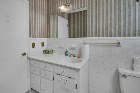 1604 Dalloz Road B Columbia SC 29204