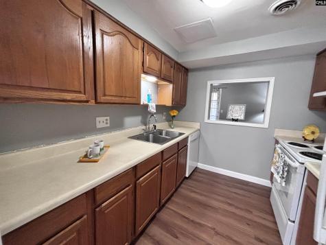 7602 Hunt Club Road I-102 Columbia SC 29223-2442
