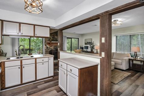 99 Leeward Columbia SC 29212