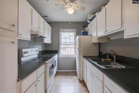 528 Wimbledon Court Columbia SC 29210