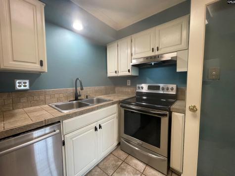 1825 Saint Julian Place 14j Columbia SC 29204