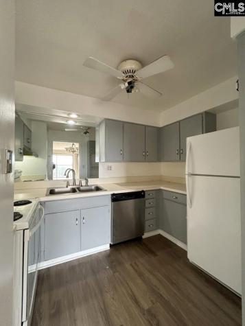 1825 Saint Julian Place 12-i Columbia SC 29204