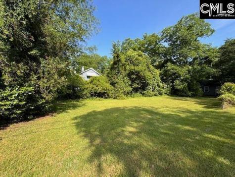 702 Hampton Street Camden SC 29020-0000