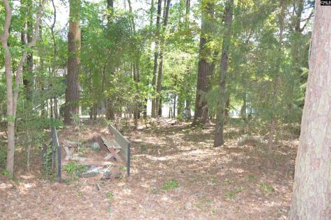 2549 Harbor View Road Camden SC 29020