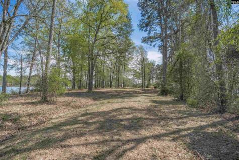 100 Harbors End Drive Saluda SC 29138-8623