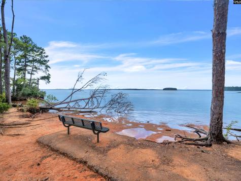 3 Bobs Pointe Lane Jenkinsville SC 29065