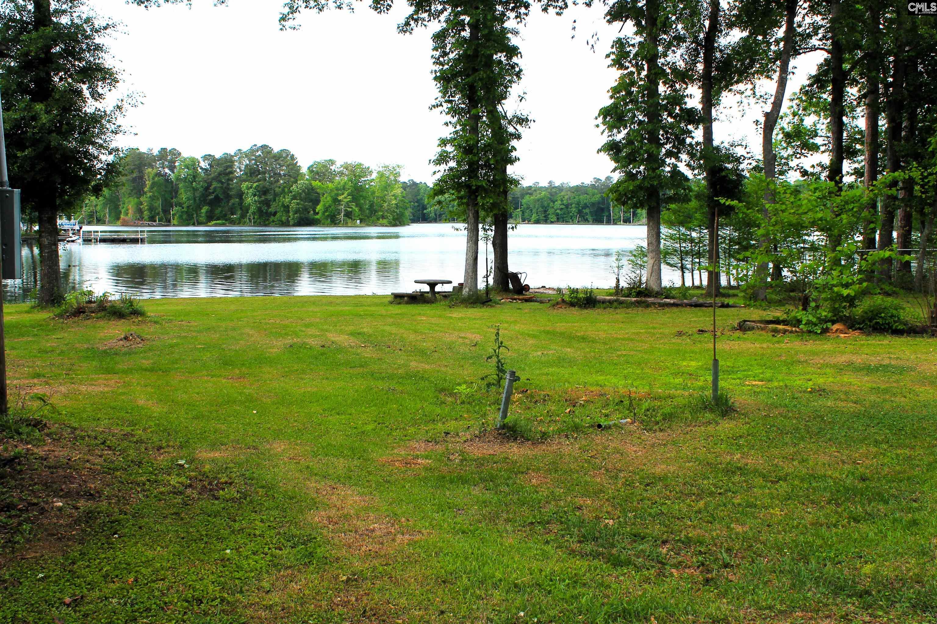 1229 Indian Creek Point Saluda SC 29138