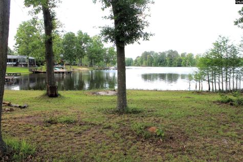 1229 Indian Creek Point Saluda SC 29138